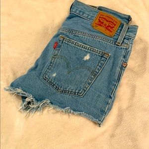 levi’s 501 shorts ! new